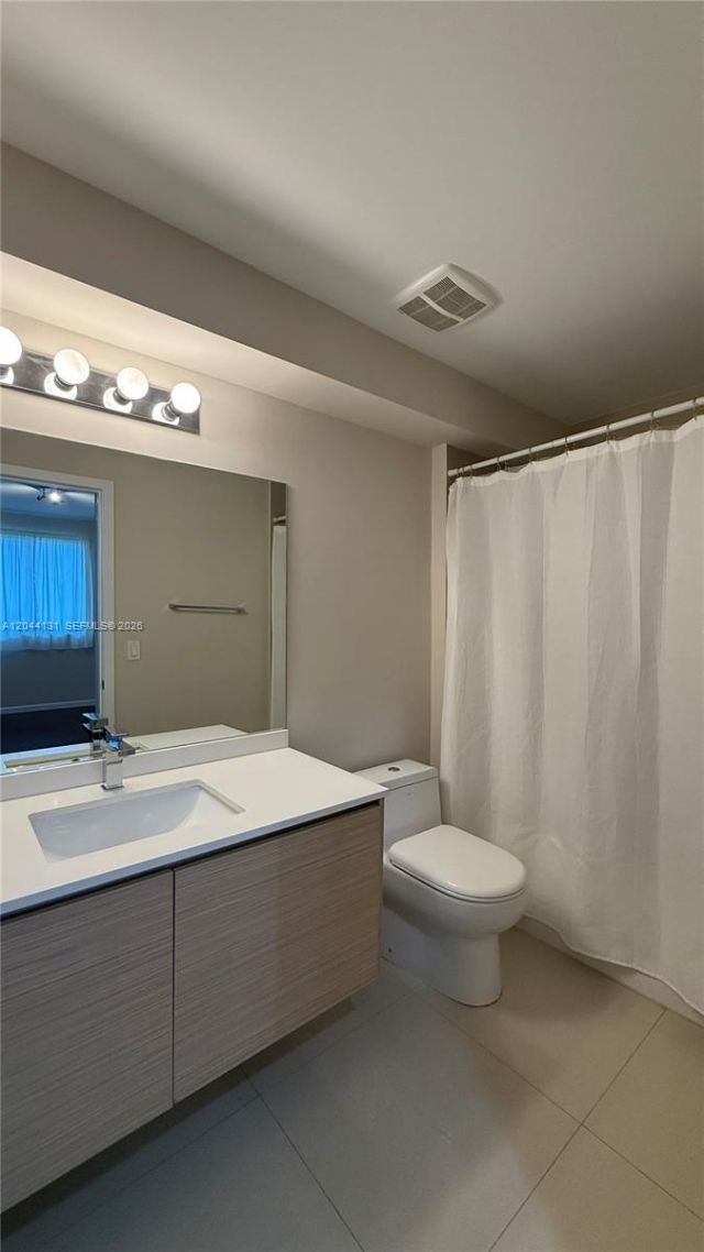 600 NE 27th St , Unit 802, Miami, FL 33137 Photo