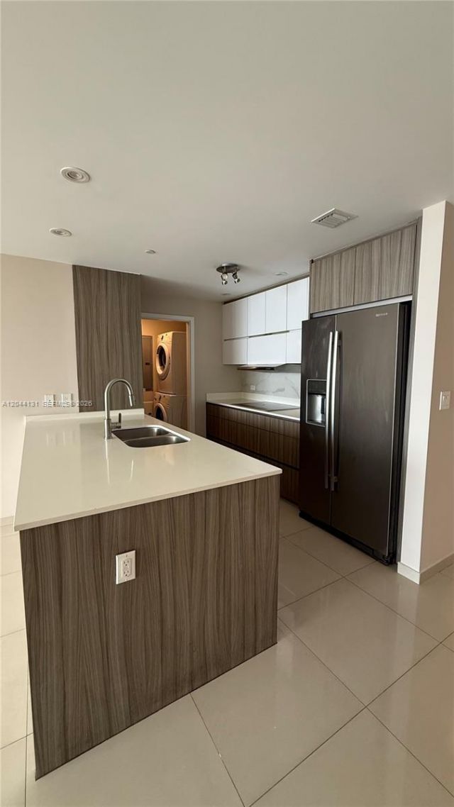 600 NE 27th St , Unit 802, Miami, FL 33137 Photo