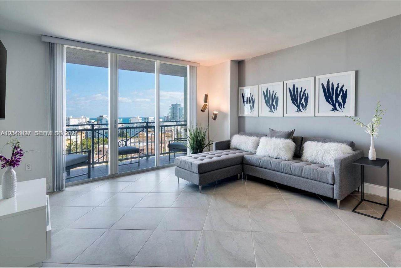 90 Alton Rd , Unit 1207, Miami Beach, FL 33139 Photo