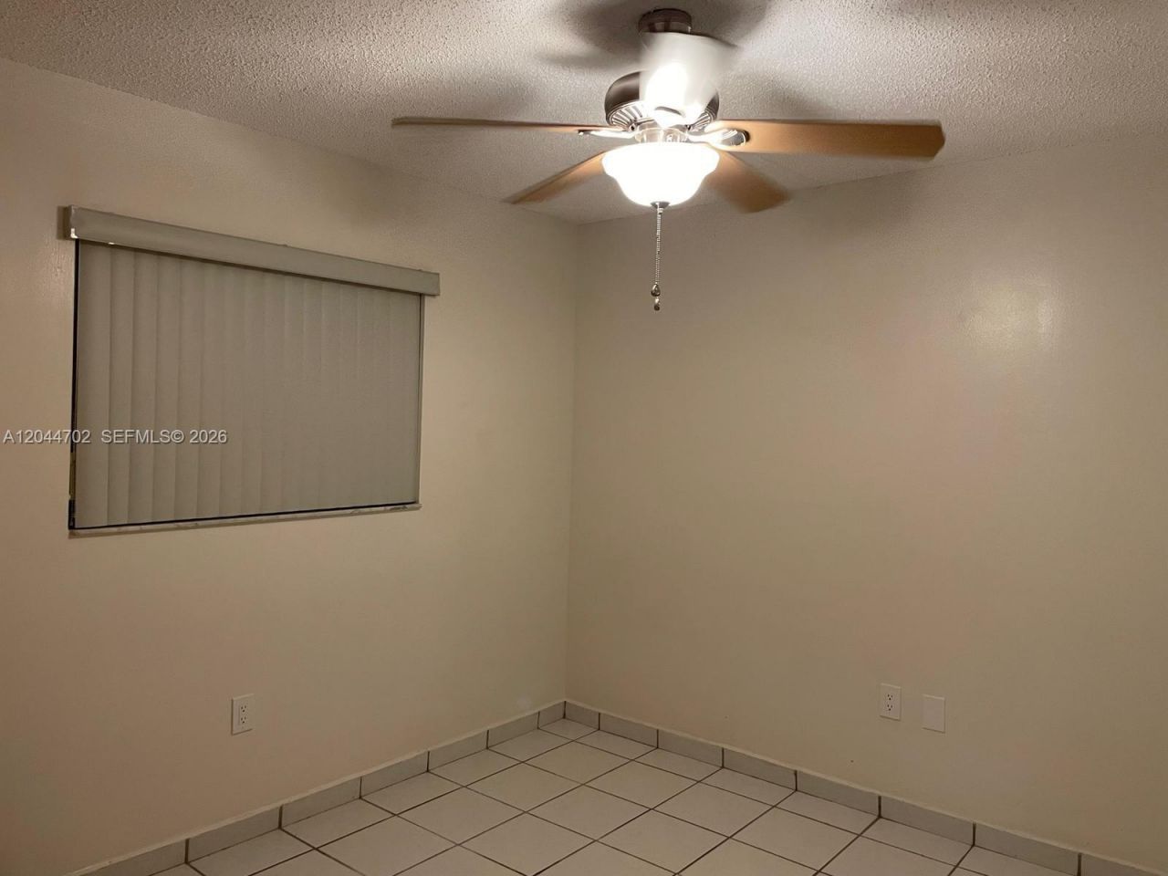 10101 W Okeechobee Rd , Unit 5202, Hialeah Gardens, FL 33016 Photo