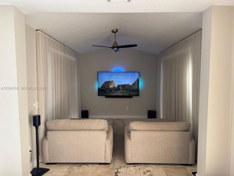 9026 SW 160th Ter , Palmetto Bay, FL 33157 Photo