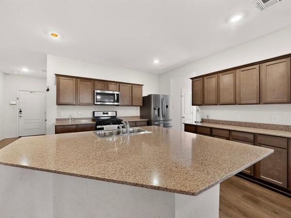 1114 Emerald Gate Drive , Princeton, TX 75407
