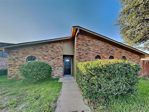 5045 Nash Drive, The Colony, TX 75056