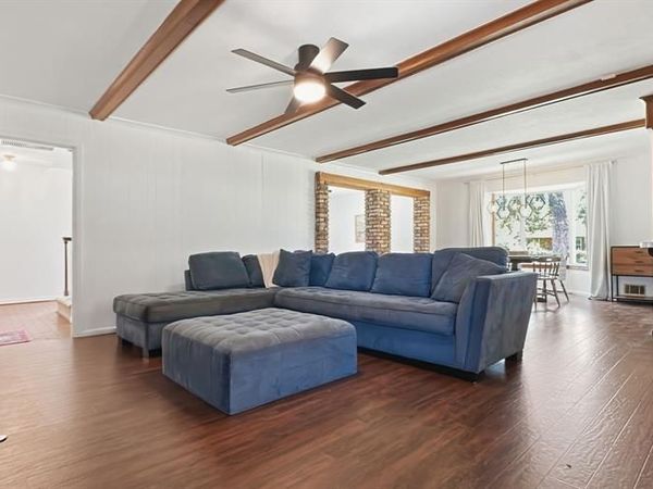 2122 Castleford Lane, Garland, TX 75040