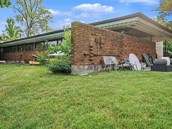 401 Klock Road, Benton Harbor, MI 49022