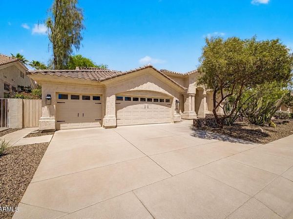 6034 E ANDERSON Drive, Scottsdale, AZ 85254