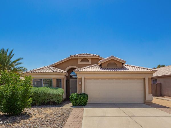 13421 W OCOTILLO Lane, Surprise, AZ 85374