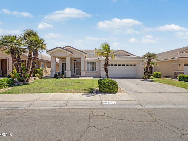 841 N CAMBRIDGE Place, Chandler, AZ 85225