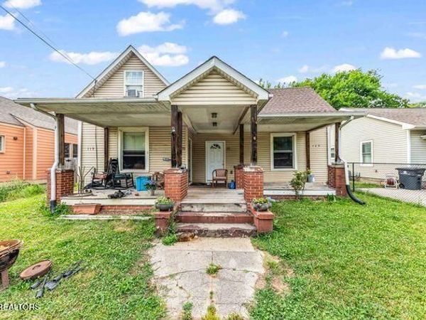 123 E Springdale Ave, Knoxville, TN 37917