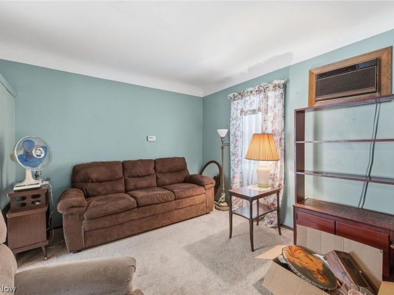471 Lamson Avenue, Bedford, OH 44146 Photo 6