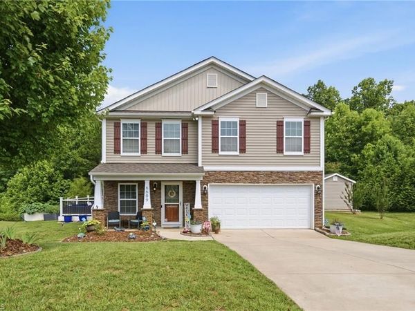 6689 Ridge Bluff Drive , Rural Hall, NC 27045