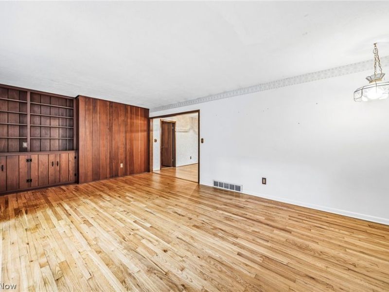 11565 Wilbert Road, Chardon, OH 44024 Photo 6
