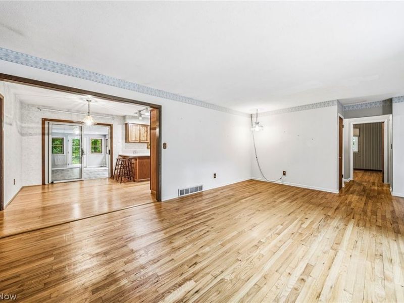 11565 Wilbert Road, Chardon, OH 44024 Photo 7