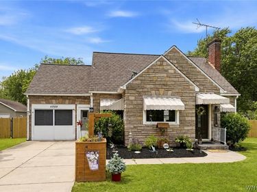 6888 Sy Road, Niagara Falls, NY 14304
