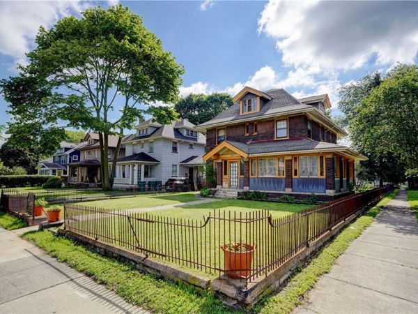 948 Culver Road , Unit 4, Rochester, NY 14609