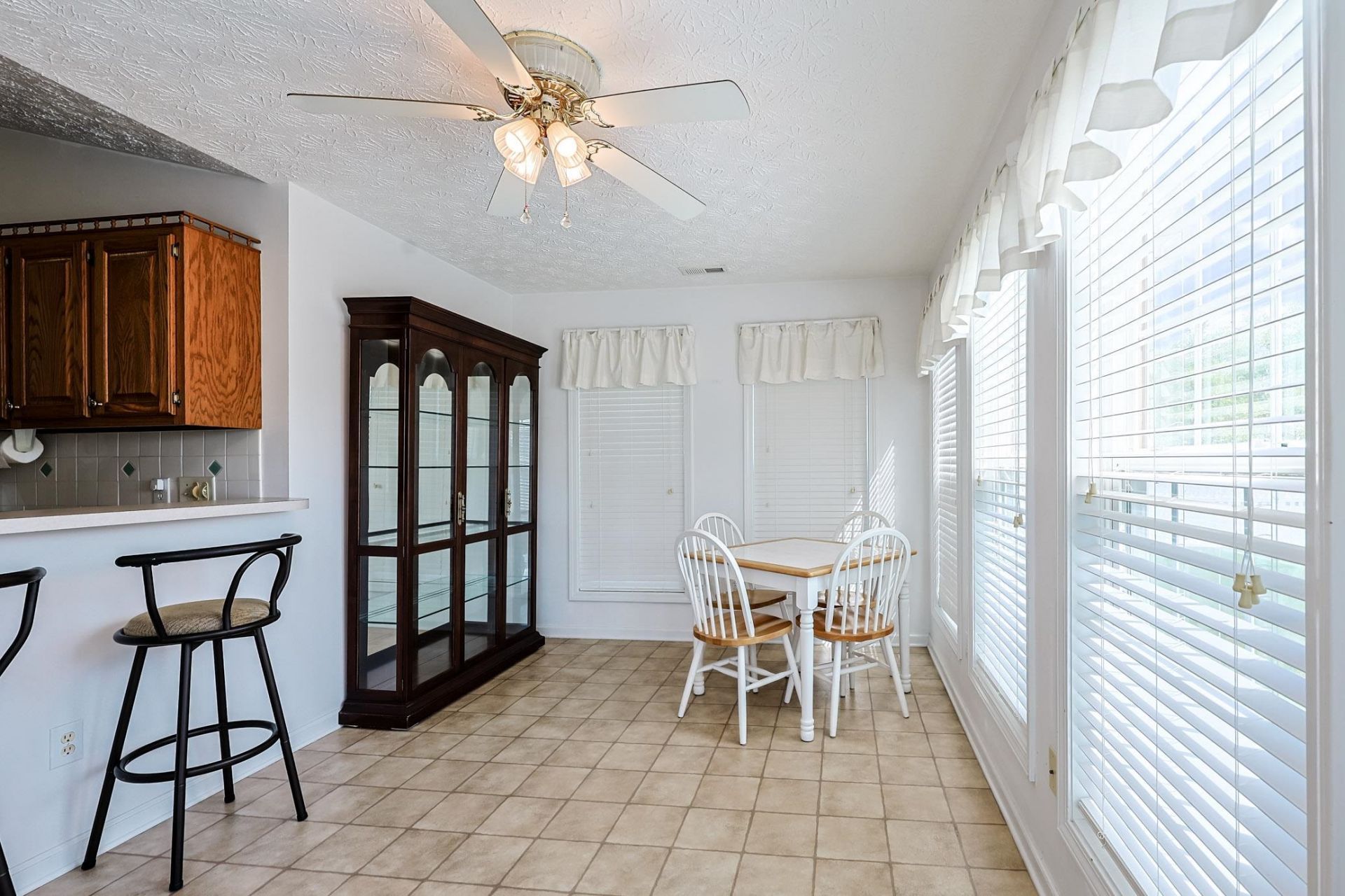 2032 Hawksmoor Dr. Photo 11