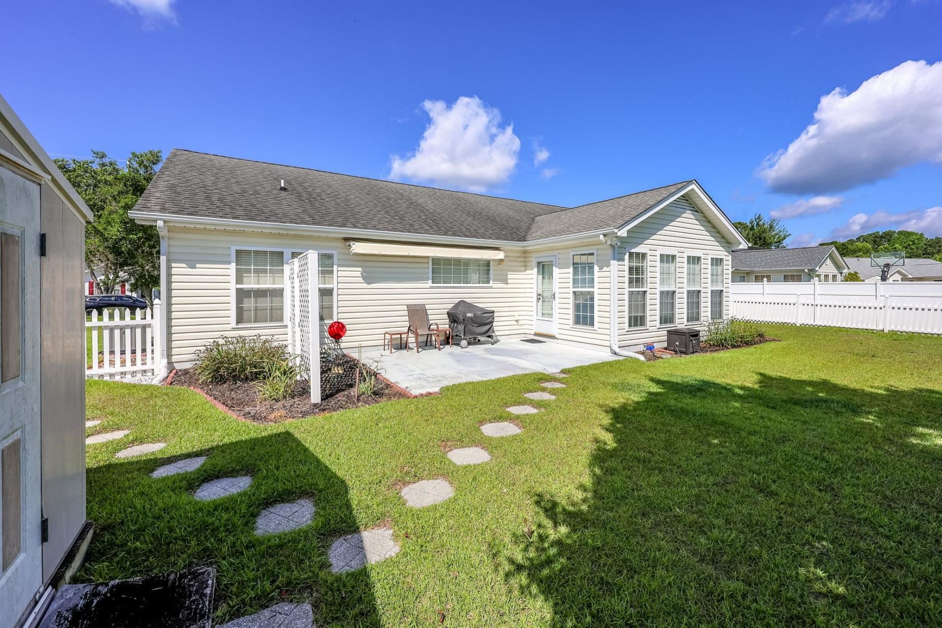 2032 Hawksmoor Dr. Photo 26
