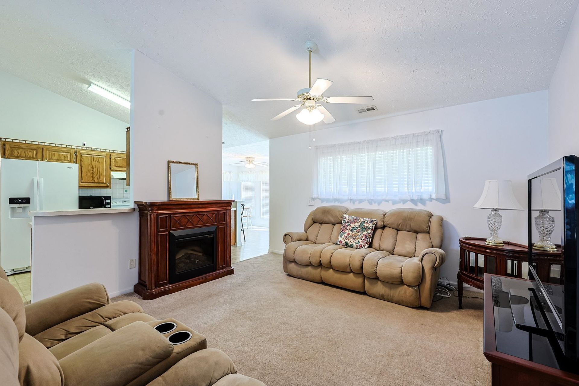 2032 Hawksmoor Dr. Photo 5