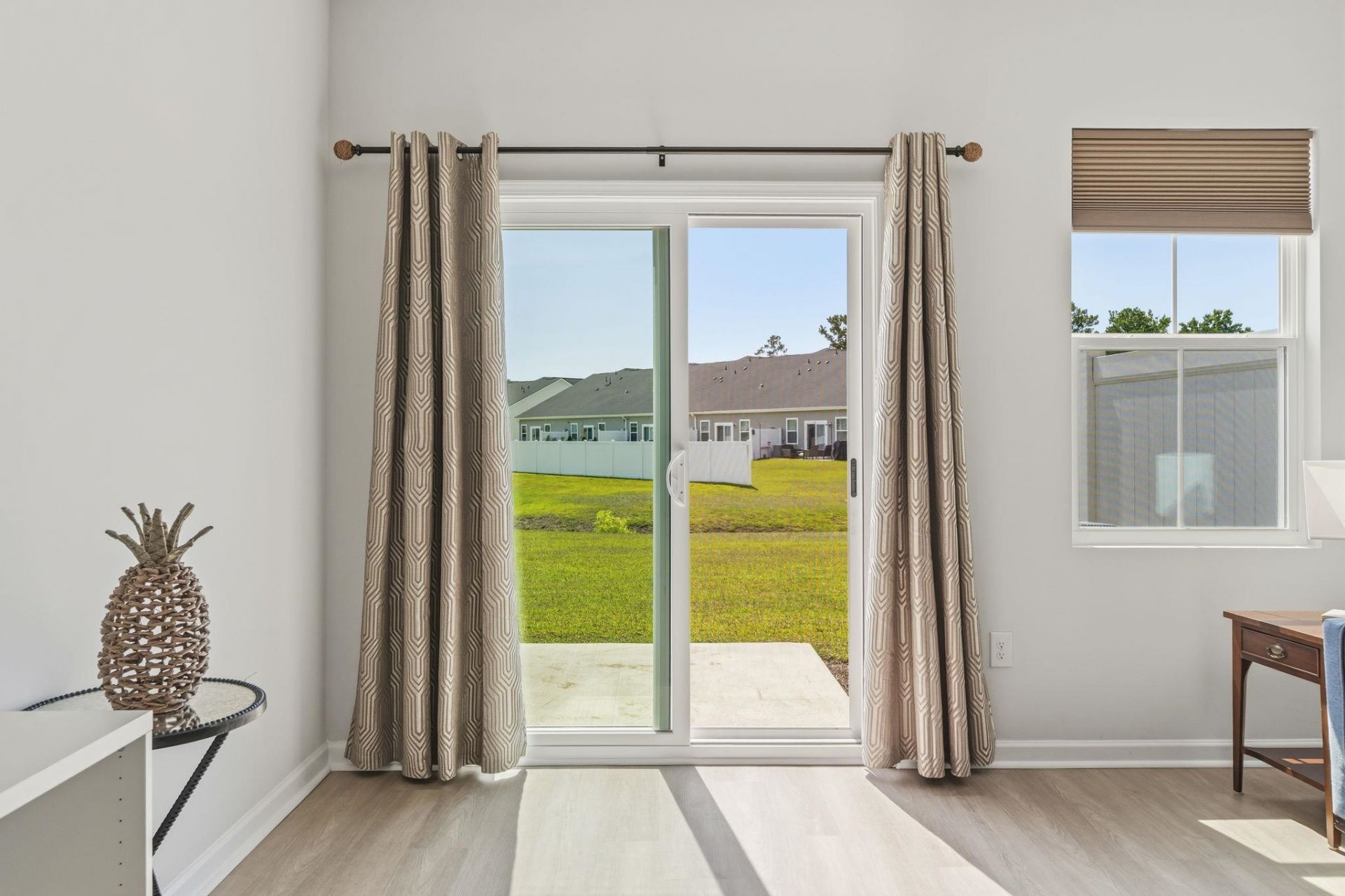 8032 Forest Edge Dr. Photo 13