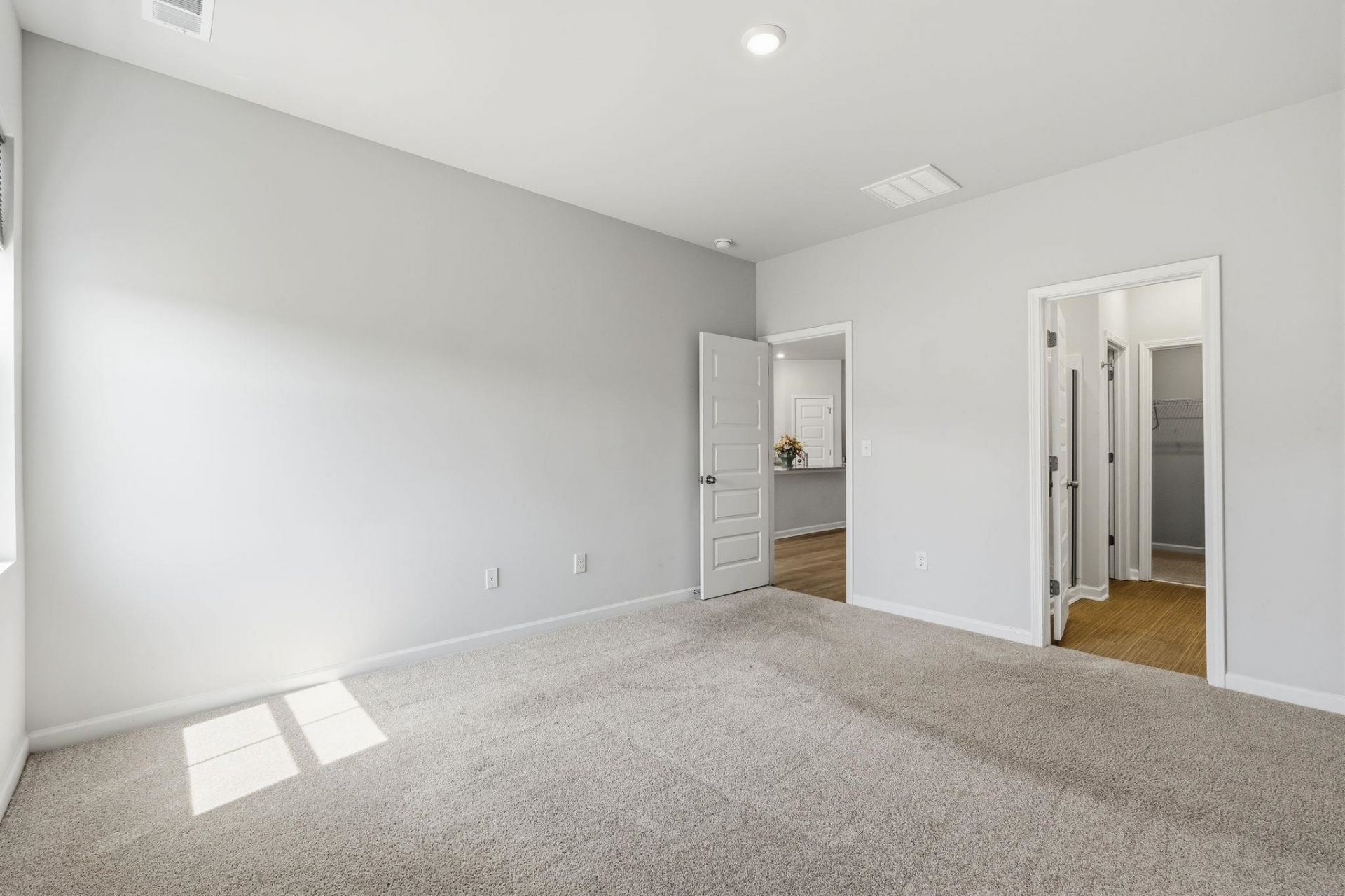 8032 Forest Edge Dr. Photo 39
