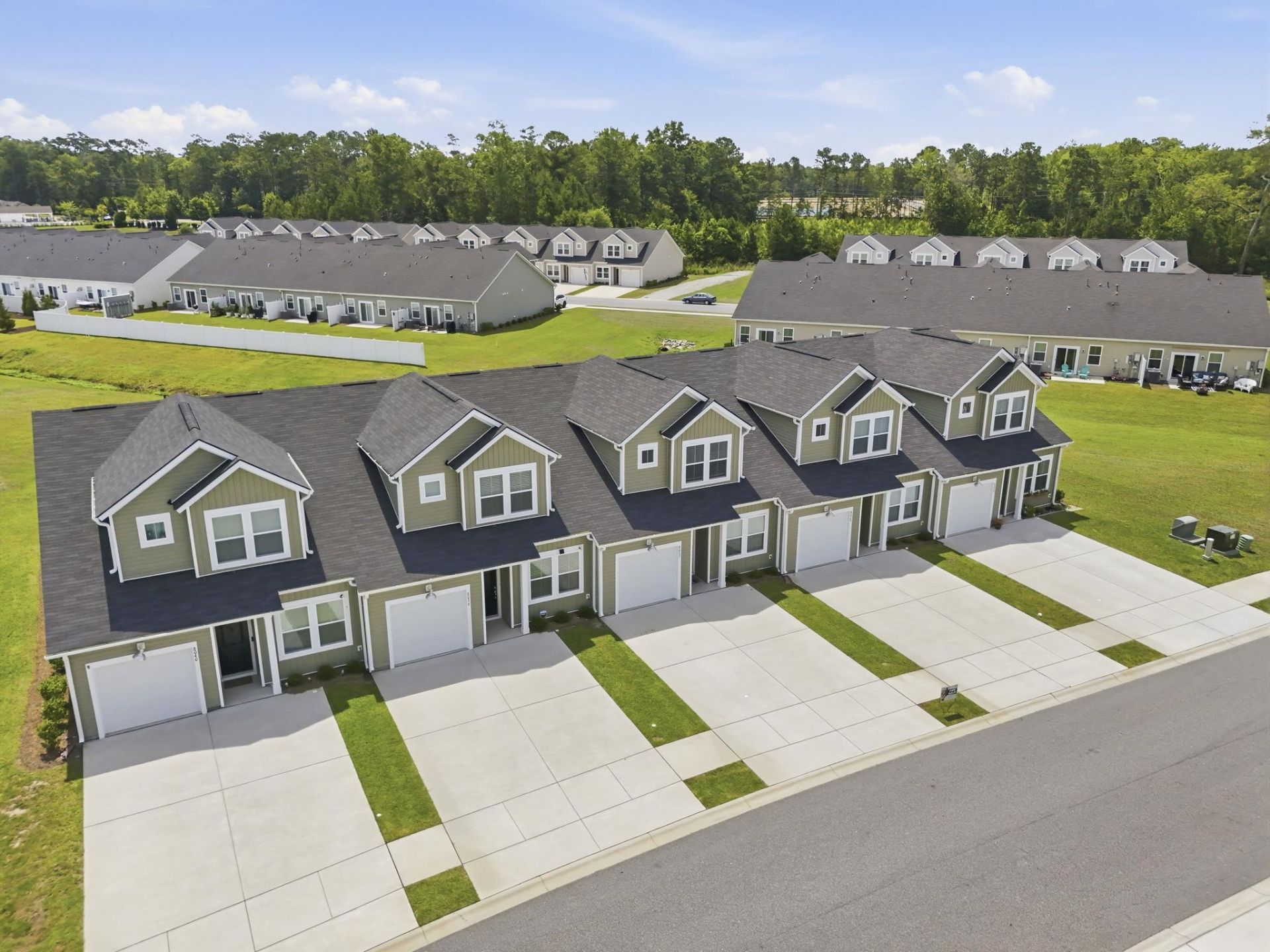 8032 Forest Edge Dr. Photo 45
