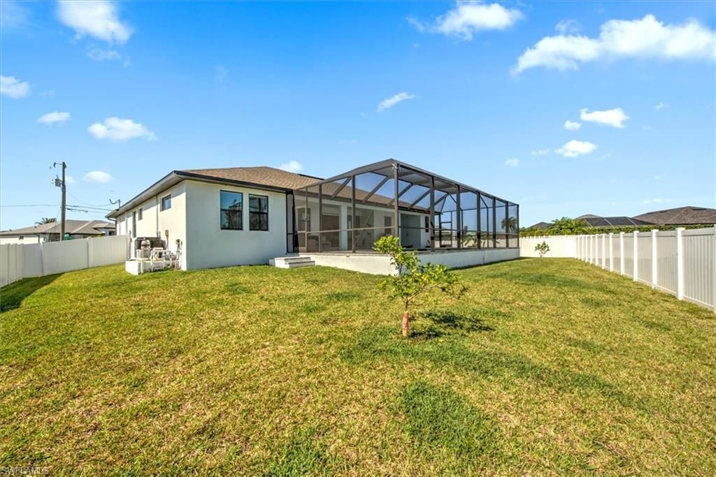 3527 SW 4th Ln , Cape Coral, FL 33991 Photo