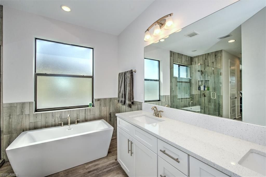 3527 SW 4th Ln , Cape Coral, FL 33991 Photo