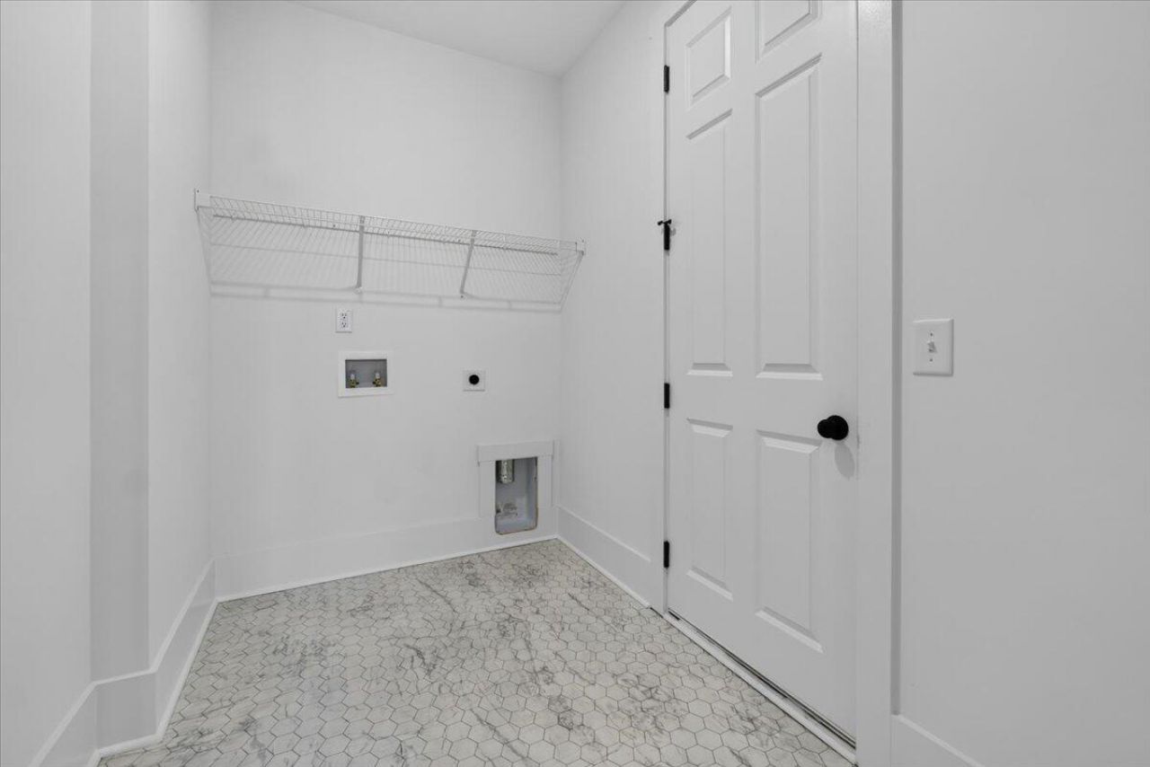 1026 House Finch Avenue Photo 15