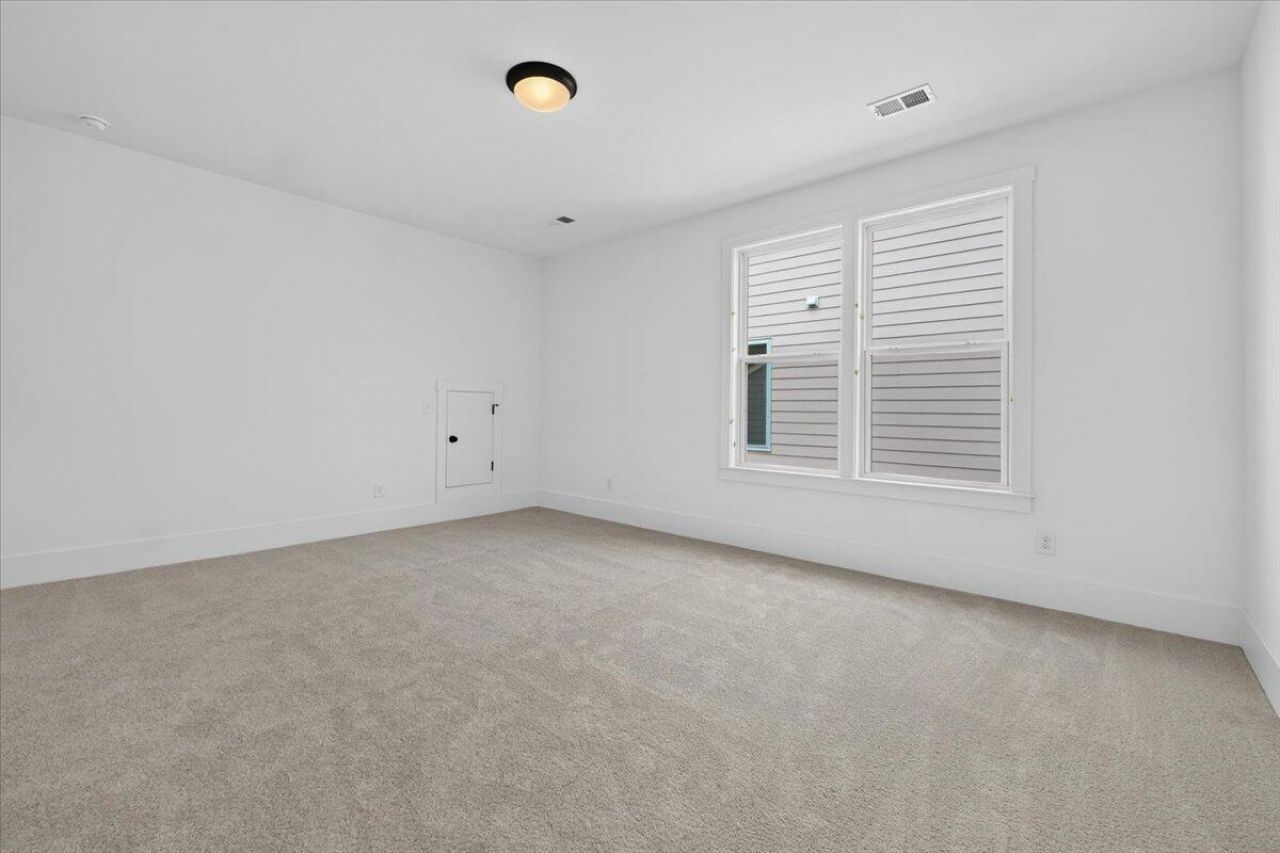 1026 House Finch Avenue Photo 32