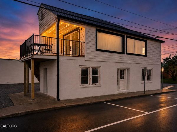 316 Court Ave, Sevierville, TN 37862