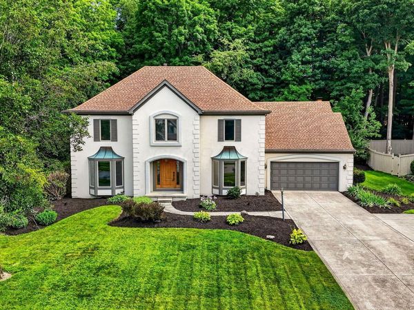 9622 Camelot Street NW, Pickerington, OH 43147