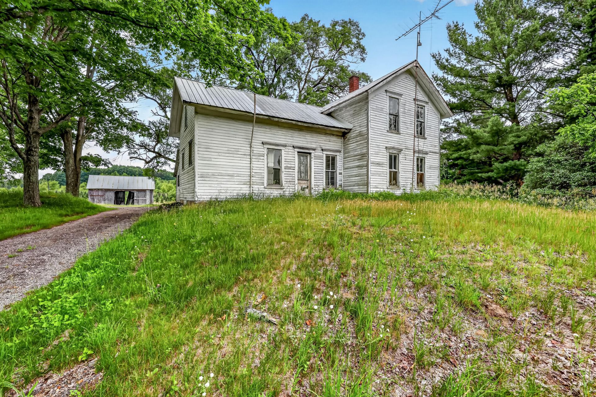 1085 S 96th Avenue, Shelby, MI 49455 Main Photo