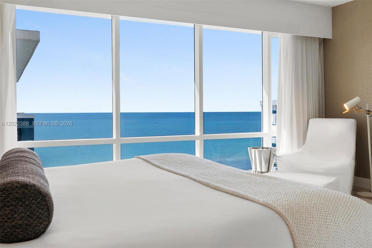 102 24th St , Unit PH-1718, Miami Beach, FL 33139 Photo