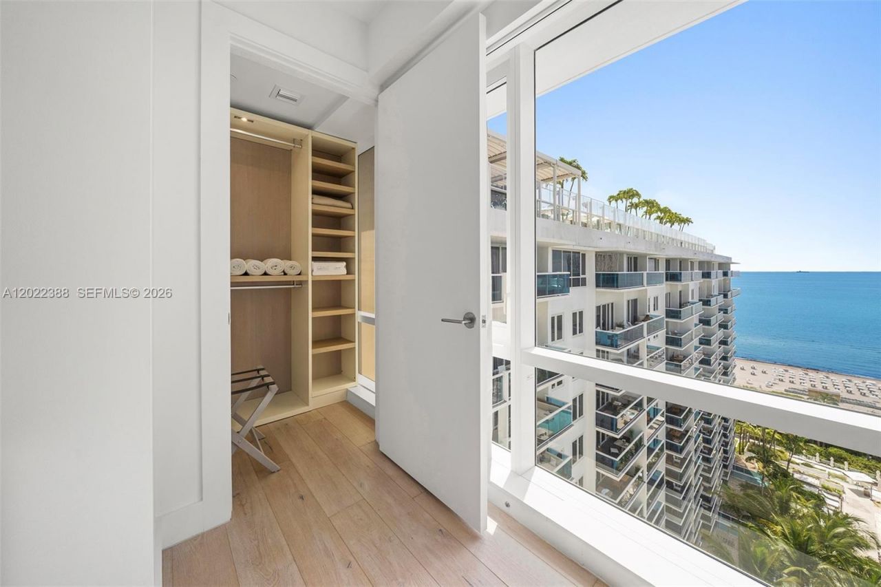 102 24th St , Unit PH-1718, Miami Beach, FL 33139 Photo
