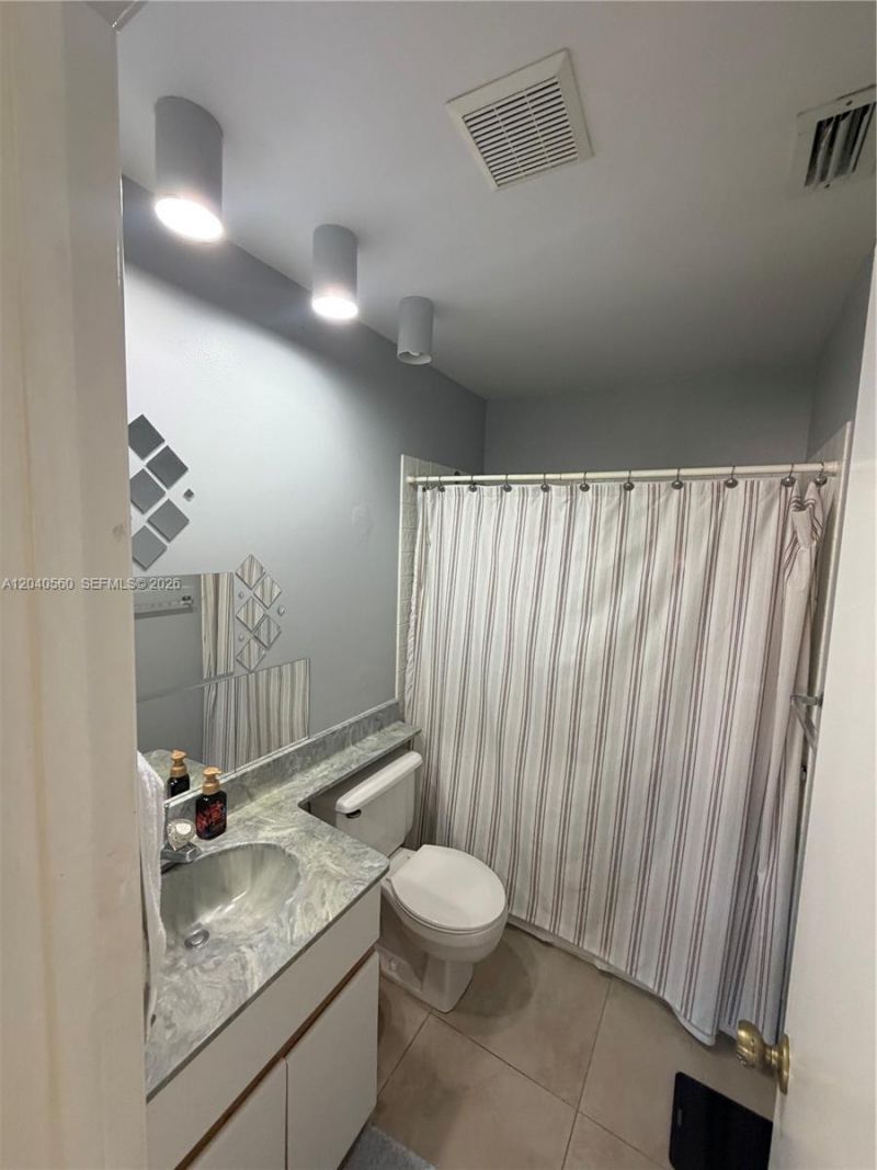 1335 Seagrape Cir , Weston, FL 33326 Photo