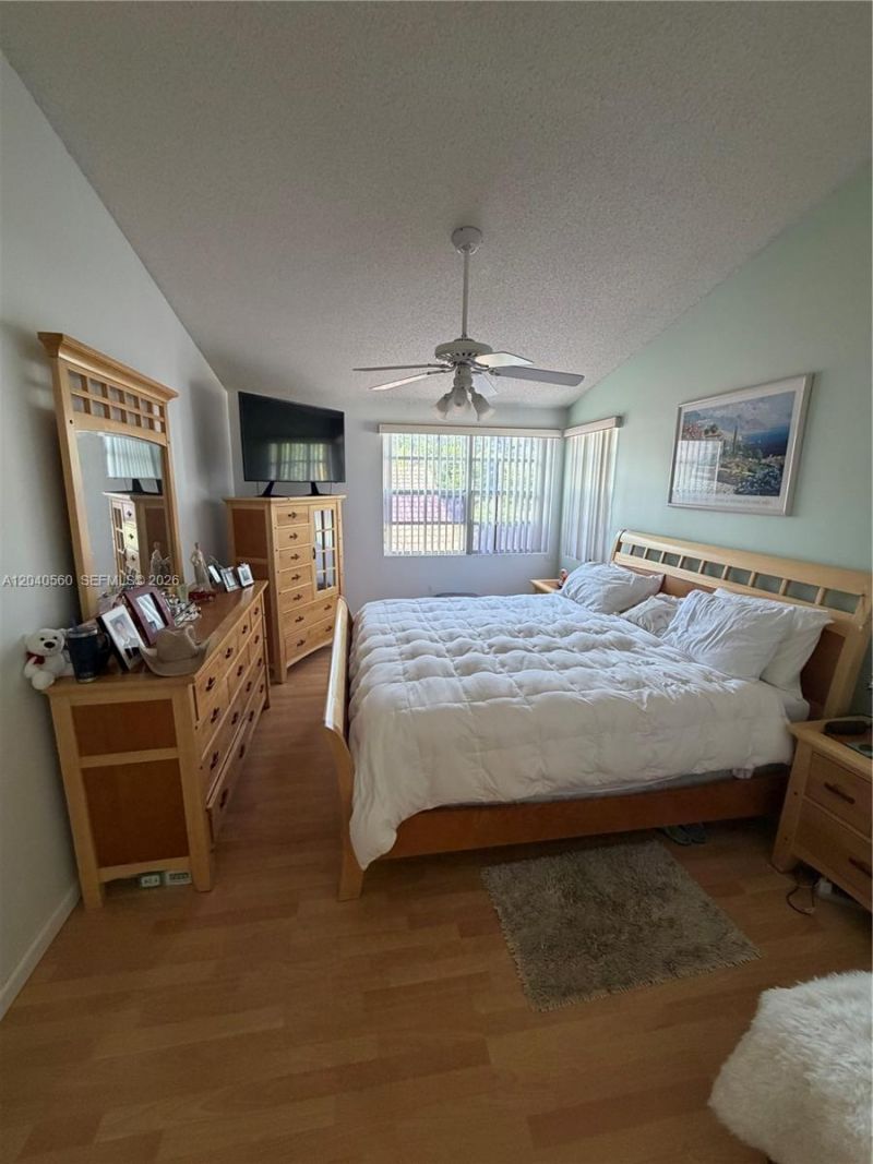 1335 Seagrape Cir , Weston, FL 33326 Photo