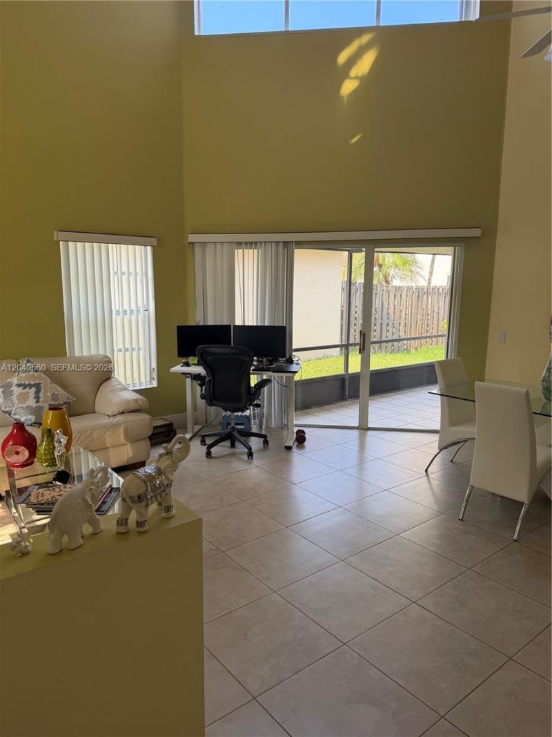 1335 Seagrape Cir , Weston, FL 33326 Photo