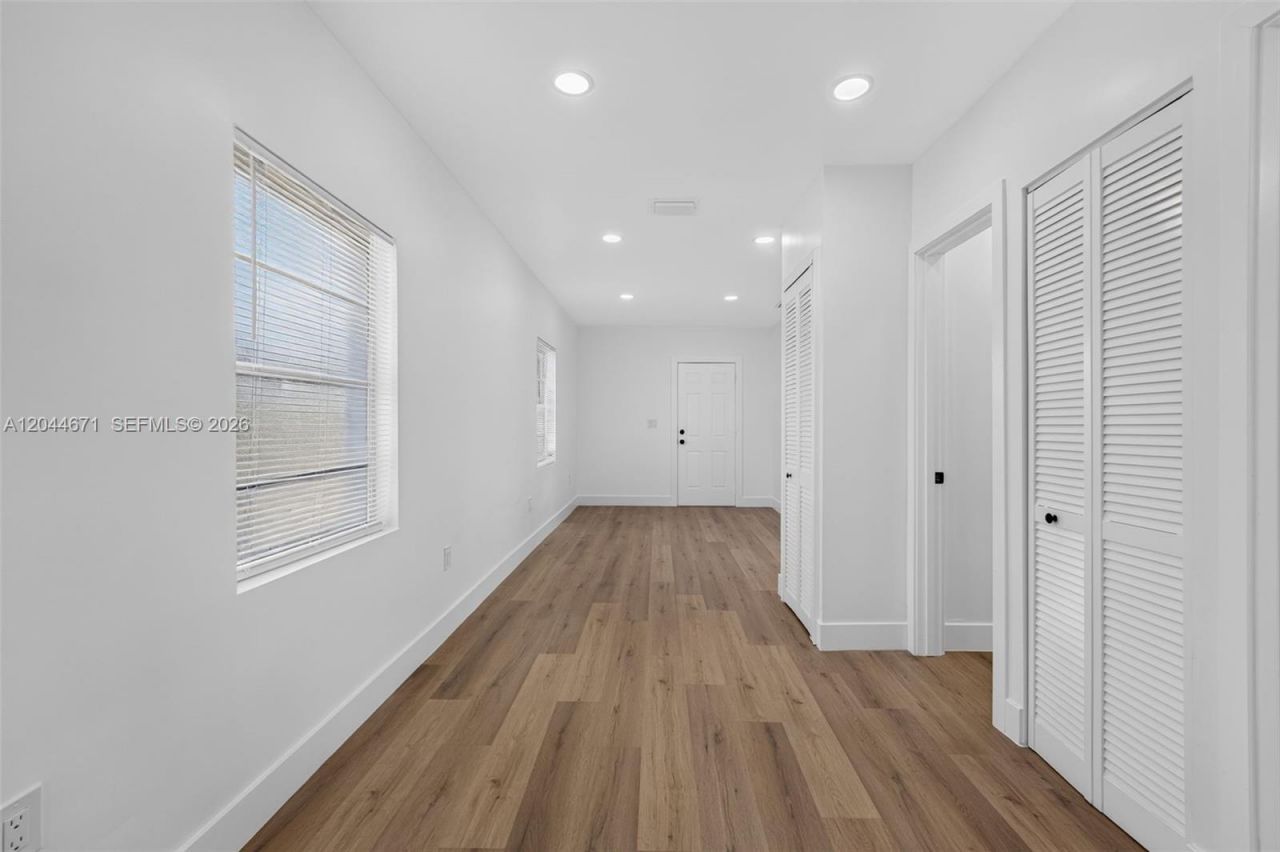 1900 SW 6th St SW 6th St , Unit 6, Miami, FL 33135 Photo