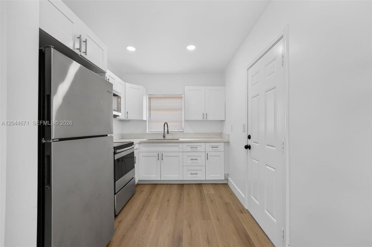 1900 SW 6th St SW 6th St , Unit 6, Miami, FL 33135 Photo