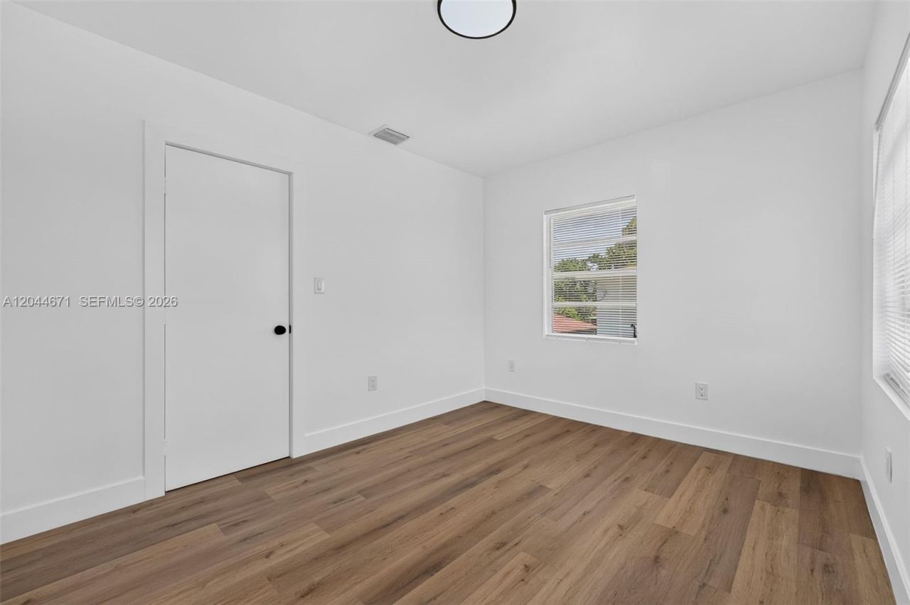 1900 SW 6th St SW 6th St , Unit 6, Miami, FL 33135 Photo