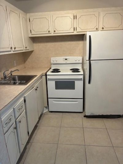 306 Norwich M , Unit 306, West Palm Beach, FL 33417 Photo