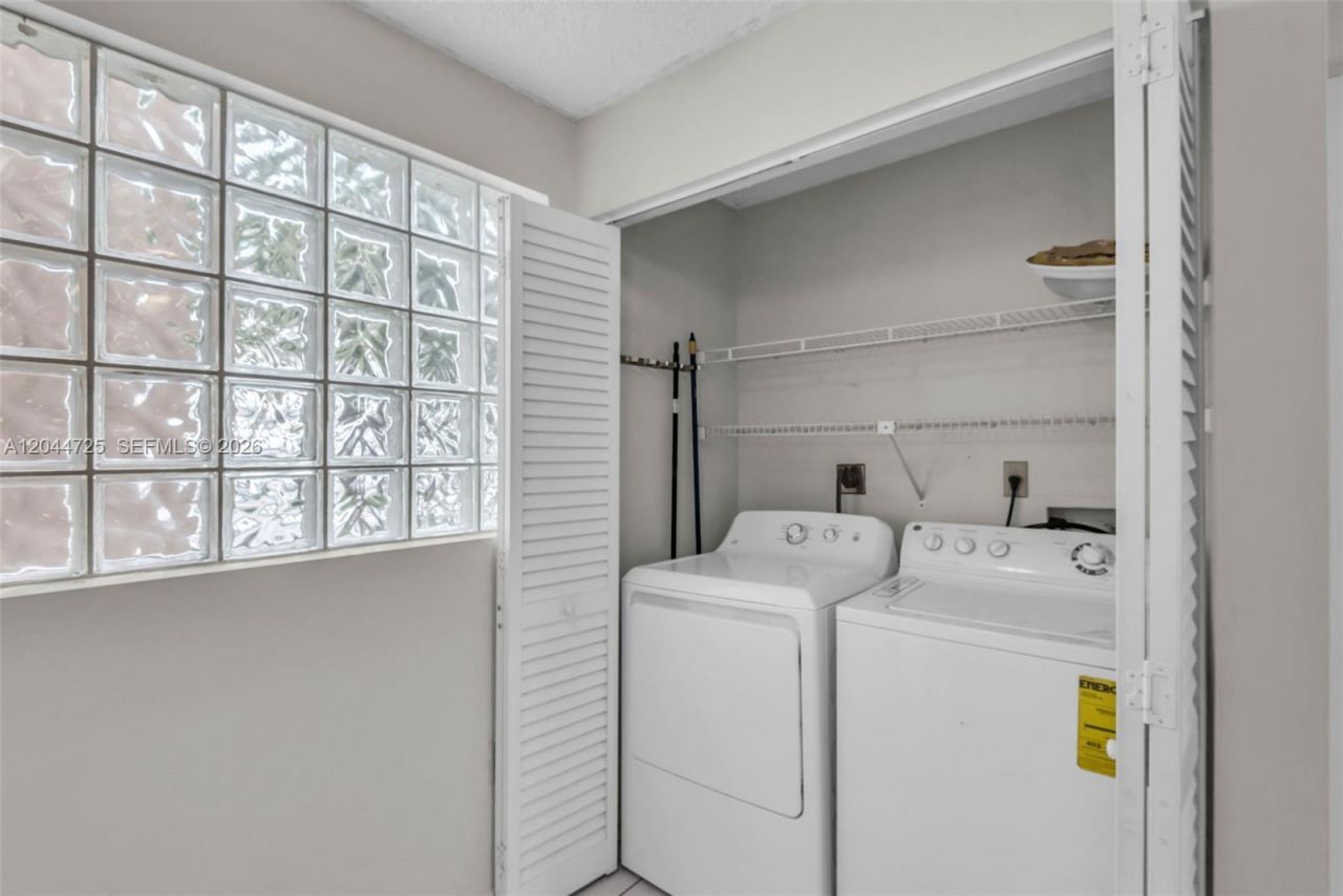 10018 Hammocks Blvd, Unit 101-5, Miami, FL 33196 Photo