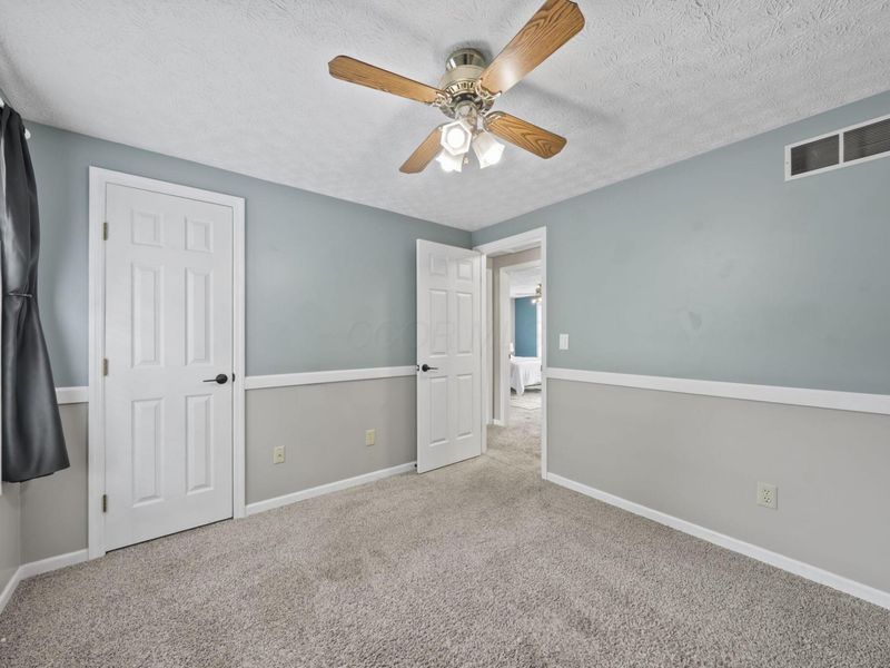 408 Woodbrie Court, Columbus, OH 43230 Photo 28