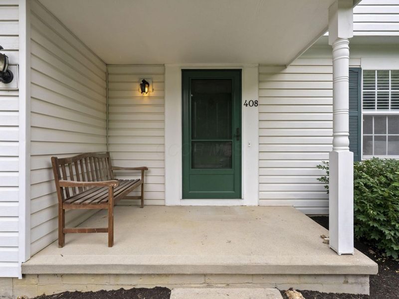 408 Woodbrie Court, Columbus, OH 43230 Photo 3