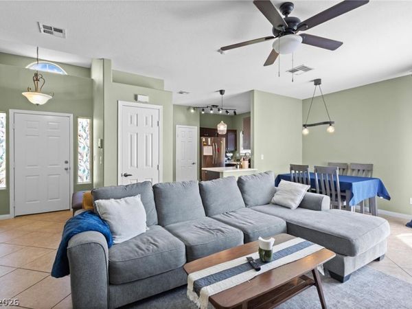3238 Mystic Ridge Court , Las Vegas, NV 89129