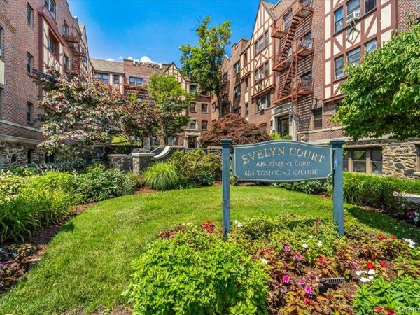 604 Tompkins Avenue, Unit A2, Mamaroneck, NY 10543