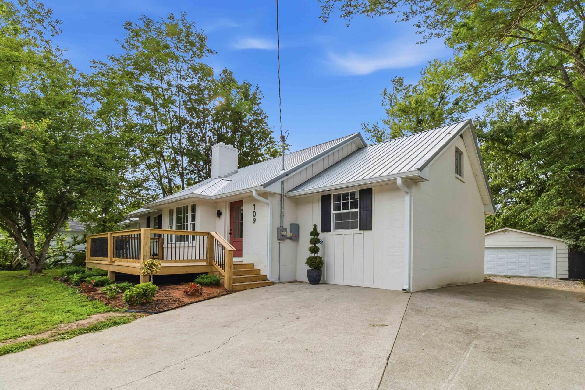 109 Elm Street, Berea, KY 40403 Main Photo