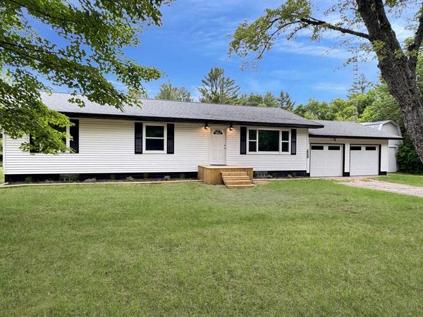 3403 34 Road E, Cadillac, MI 49601