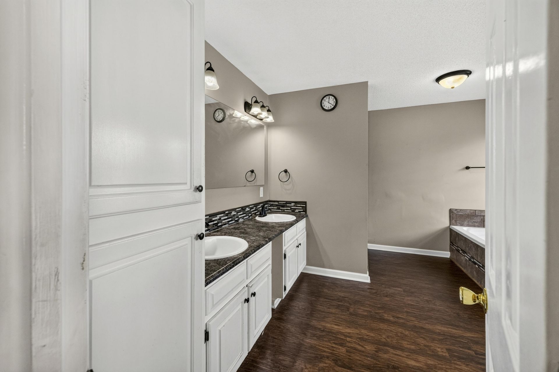 126 Towhee Circle Photo 10