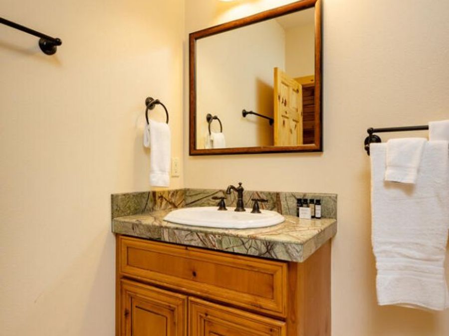 Property Image 104